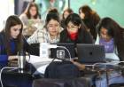 8M: impulsan un programa para prevenir la violencia digital y reducir la brecha de género en el mercado laboral