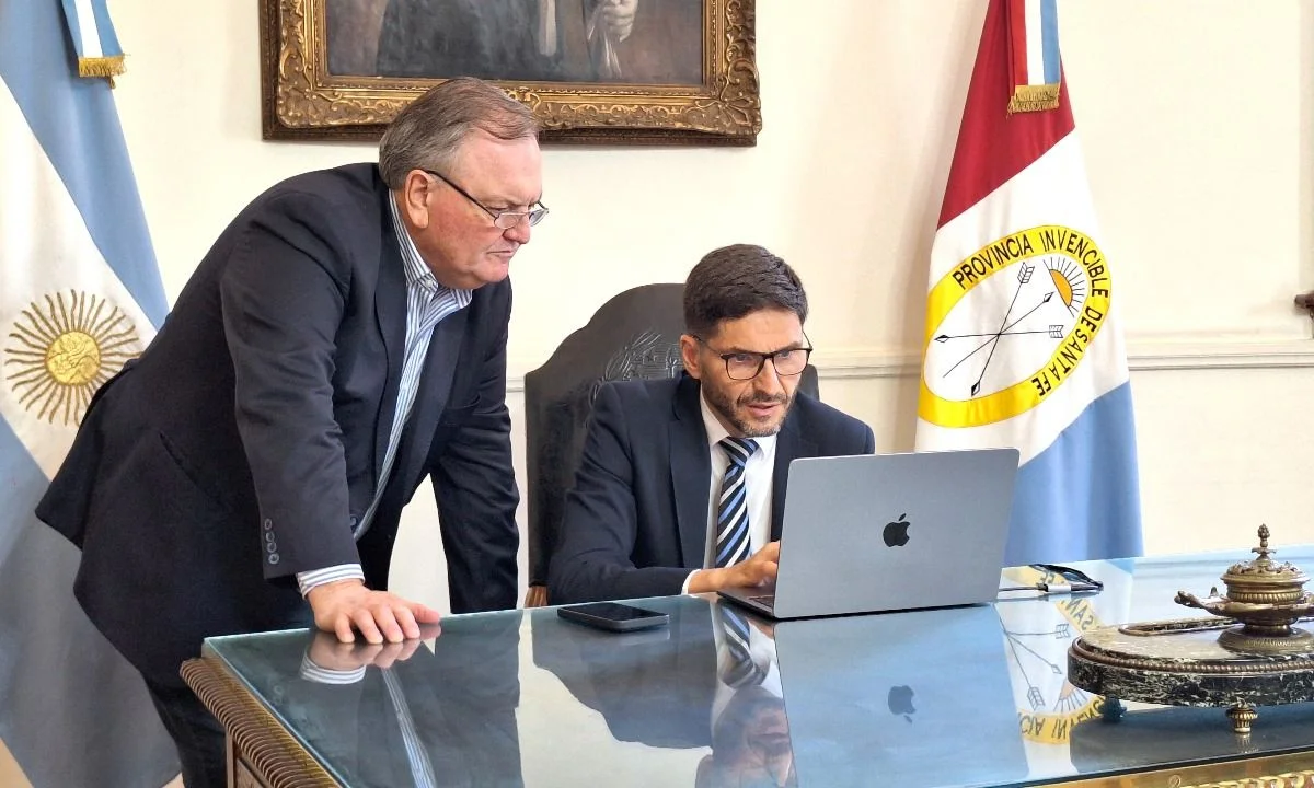 El Gobernador Pullaro Promulgó la “Ley N° 14.334 de Apoyo a Clubes”, autoría del Senador Michlig