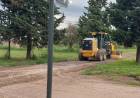 El Municipio realiza una fuerte inversión para mejorar hasta 50 calles por mes con ripio en la zona norte