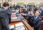 Alcides Calvo juró como convencional constituyente 