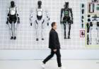 Robots humanoides sobresalen en celebraciones del Año Nuevo chino
