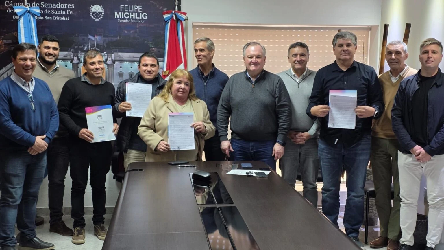 Firma de convenios para la ejecución de obras viales por más de $850 millones en el Dpto. San Cristóbal