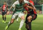 Colón no estuvo a la altura, Ferro lo superó de principio a fin y ve de nuevo la cima muy lejos