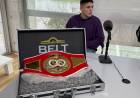 El campeón superligero latino de la FIP, Alan Crenz visitó los estudios de Mañana UNO