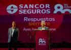 SANCOR SEGUROS celebró sus 80 años con un espectáculo multitudinario y un impactante show de drones en Sunchales