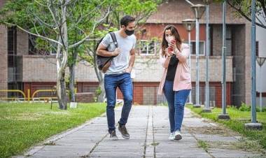 El 64? las personas inscriptas en la UNL son mujeres