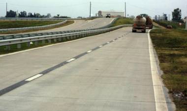 Luminarias en circunvalación: “anunciaron tres veces una obra que no se está haciendo”