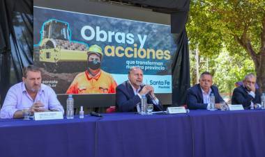 Perotti encabezó la licitación para la obra de repavimentación de la ruta provincial N°70, entre Presidente Roca y Vila