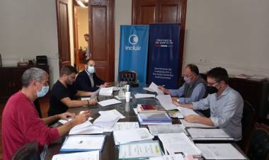 La Comisión de Seguimiento del Fondo de Obras Menores aprobó 34 proyectos de municipios y comunas