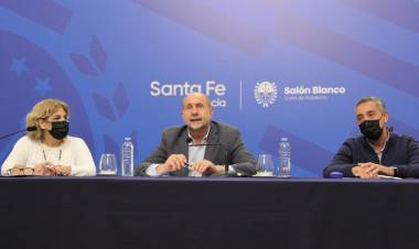 COVID–19: Perotti encabezó una nueva reunión del Comité de Expertos para evaluar la actual situación sanitaria