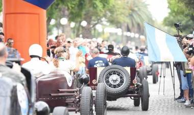 Silvio Fontanini, presidente de Atlético Rafaela, contó de que se trata la semana del automovilismo