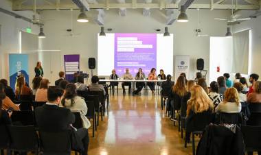 Se realizó la primera Jornada Provincial de Ciencia, Tecnología y Género en Rosario