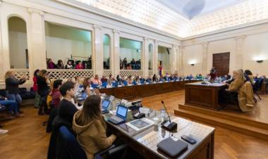 UNL aprobó el cupo laboral para personas trans y no binarias