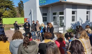 Entrega de equipamiento al Samco "Dr. Carlos Franzini" de Tacural
