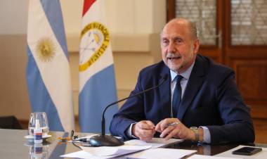 El gobernador Perotti participó de un seminario sobre las posibilidades de relanzamiento de la economía argentina
