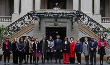 La provincia lleva adelante la IV Fase del proyecto de Cooperación Triangular con la visita de una misión del Instituto de las Mujeres de Costa Rica