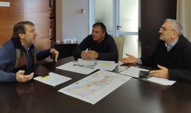 Alcides Calvo se reunió con autoridades de Vialidad Provincial