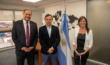 Giuliano se reunió con la titular del Anac buscando la reactivación del transporte aereo