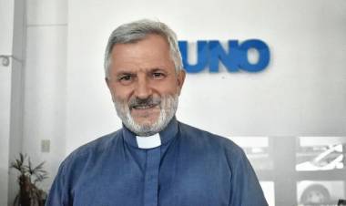 Padre Axel: "Se ve cómo la indigencia y la pobreza están cada día más presentes"