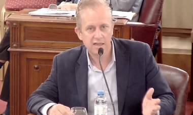 Rabbia exigió que Entre Ríos tome medidas frente a las quemas en las islas