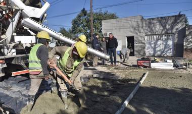 En Santa Rosa de Lima avanza el Plan Integral de Bacheo