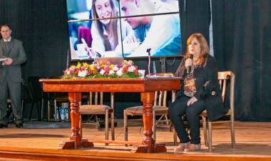 La ministra Cantero participó del l Congreso Provincial de Educación de Gestión Privada