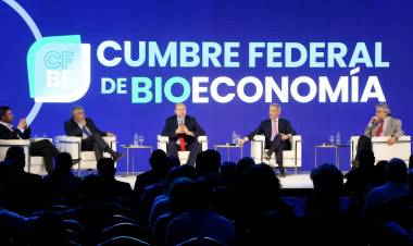 Perotti en la cumbre de Bioeconomía: “El sector científico - tecnológico es estratégico para la Argentina”