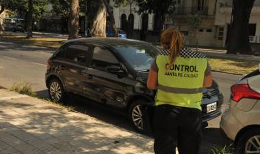 Saúl Perman propone un “kit de verano” para agentes de tránsito