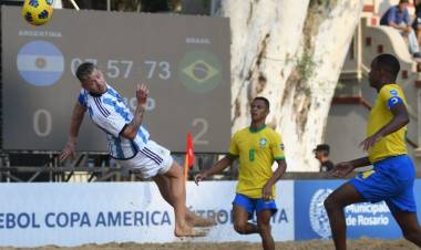 Argentina clasificó a semifinales de la Copa América de Fútbol Playa que se disputa en Rosario