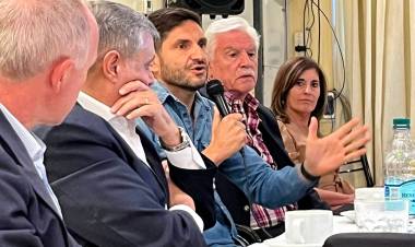 Molina y Pullaro presentaron en ADE su plan para la ciudad y la provincia del futuro