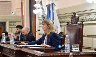 Alejandra Rodenas: "Esto no es posverdad, estos son mentiras, hechos que no ocurrieron"