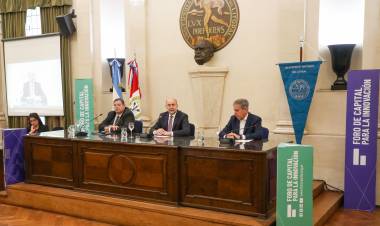 Perotti participó del lanzamiento de la 15° Edición del Foro de Capital para la Innovación