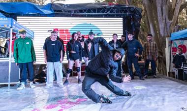 El ritmo de la calle llega a Santo Tomé