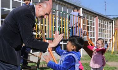 Omar Perotti: "Estas obras que estamos inaugurando, significarán mejoras concretas en la vida de la gente en toda la provincia”