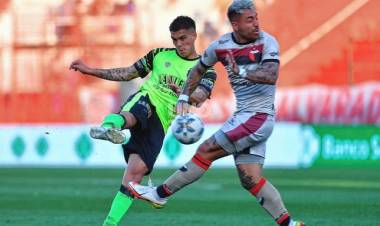 Dolorosa derrota de Colón ante un rival directo por la permanencia