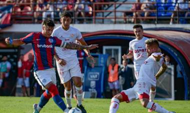 Unión rescató un puntazo en su visita al "Pedro Bidegain"