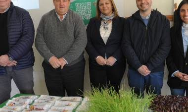 Huertas Urbanas: Poletti reactivó el Programa de Apoyo a la Economía Familiar