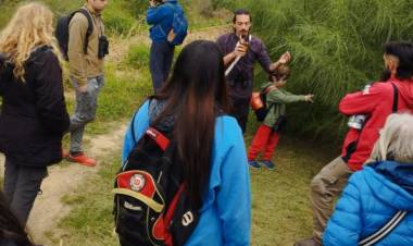 La Municipalidad organizó un paseo pedestre y recorrido guiado con avistajes de aves.