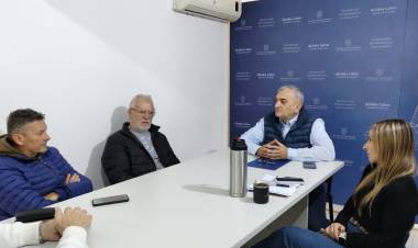 Calvo se reunió con la comisión de auovilismo de Atlético Rafaela