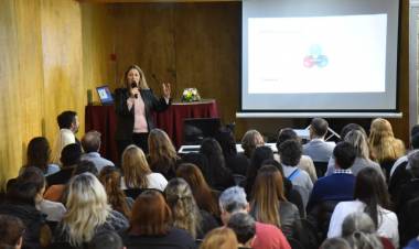 Provincia avanza en el fortalecimiento de la estrategia de Atención Primaria de la Salud