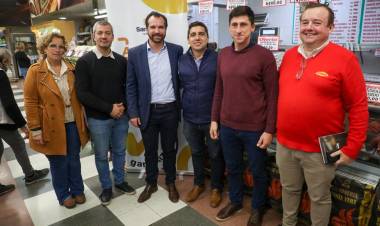 Acuerdo Santa Fe llega a Santo Tomé con cortes de cerdo a precios especiales