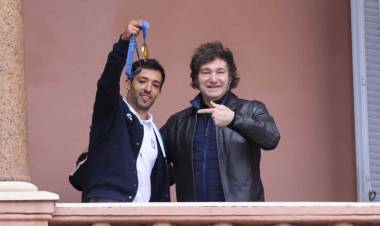 José "Maligno" Torres sobre Gonzalo Peillat: "Hay que golpearlo"