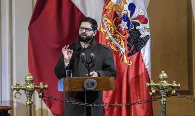 Para Boric, Maduro intentó un fraude electoral