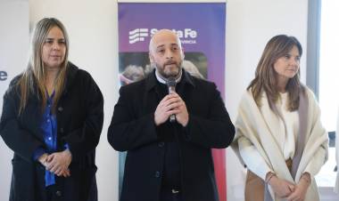 Con aumento de fondos, Provincia firmó convenios con Centros de Día de 10 departamentos del centro y norte santafesino