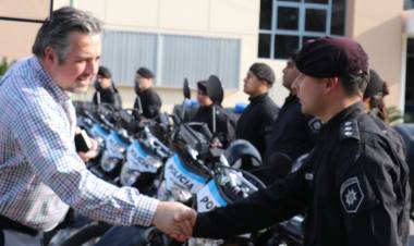 Cococcioni: “Desde el primer momento fue una prioridad para nosotros reequipar a la Policía”