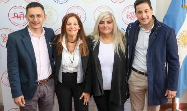 Franco Arone en Mañana 967: Stand de la provincia en la FIT