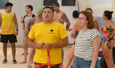 Temporada 2024-2025: más de 750 guardavidas ya revalidaron su certificado de formación profesional