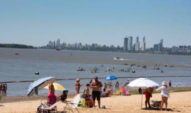 En el río es mejor: el municipio lanza una campaña para disfrutar del Paraná responsablemente