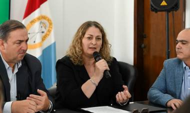En la ciudad de Santa Fe, Provincia y municipio fortalecen el servicio de internación domiciliaria