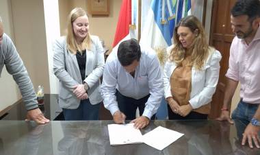 Buenas Prácticas: Provincia otorgó más de $ 480 millones a instituciones